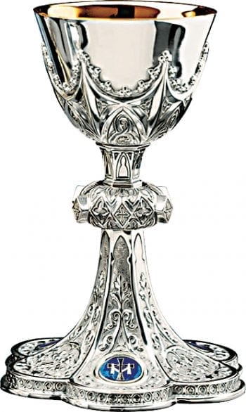 Calice mariano stile gotico interamente in argento massiccio cesellato a mano con simbolo mariano sulla base polilobata