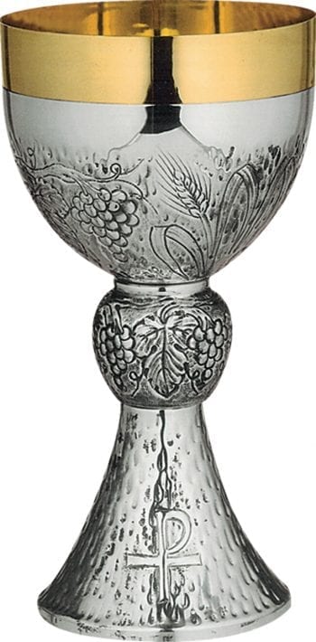 Calice “Spighe” Maranatha Lab stile romanico in argento con interno coppa oro cesellato a mano con decori floreali