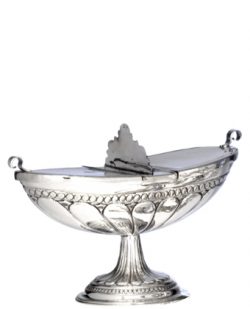 Navicella “Ippona” in argento finemente cesellato a mano con motivi decorativi classici