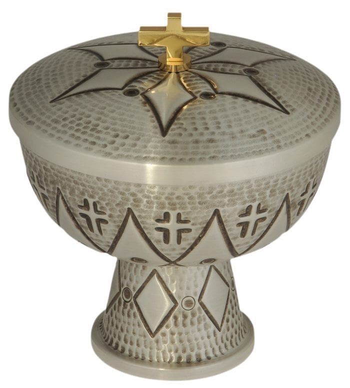 Pisside "Malachia" Maranatha Lab in silver brass chiseled with cruciform and geometric patterns