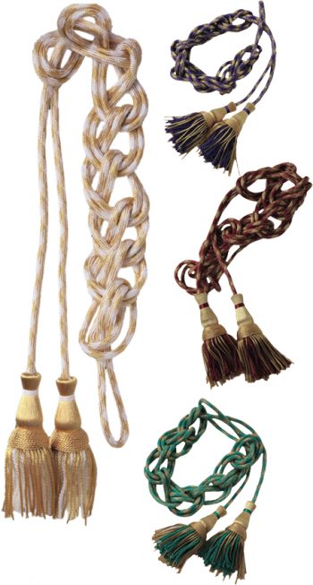 Cingolo in seta “Priscilla” confezionato in seta bicolore con fili dorati. Disponibile nei colori liturgici