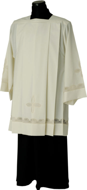Cotta "Maranatha" Maranatha Lab in tessuto misto lana, ricamata a mano con tramezzo e croce rinascimentale.