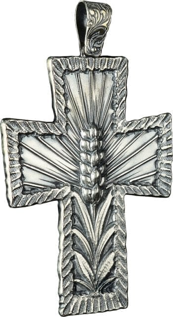 Croce pettorale "Spiga" in argento cesellato a mano con decoro centrale di una spiga di grano