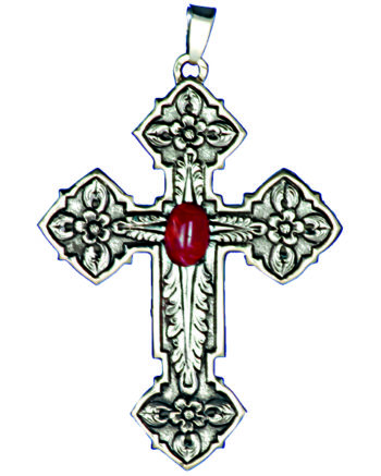 Croce pettorale con rubino incastonato in argento interamente cesellato a mano con motivi floreali