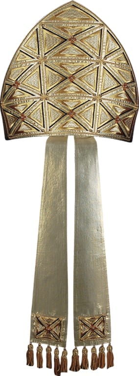 mitria croce greca Pietrobon in seta lurex con copricapo interamente ricamato a croci e infule dalle estremità ricamate con frange in fili oro