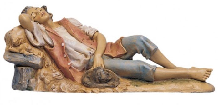 Fontanini sleeping shepherd in hand-painted resin with a small wood effect