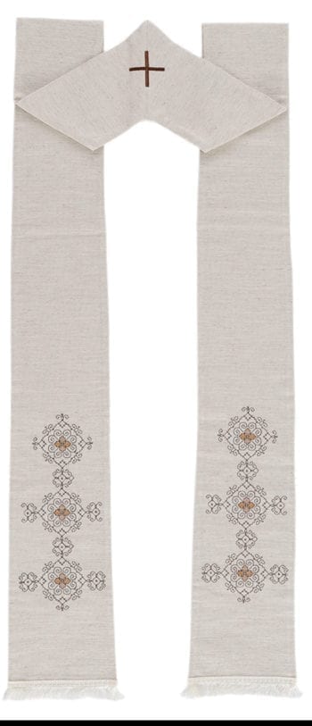 Maranatha Lab "Friar-Guardian" stole in hemp and linen enriched with hand-embroidered Assisi stitch motifs.
