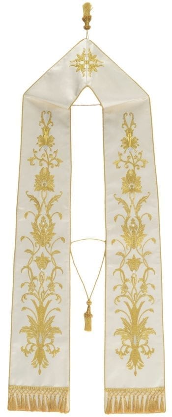 "Gad" Maranatha Lab stole in silk fabric, entirely embroidered in gold with floral motifs.