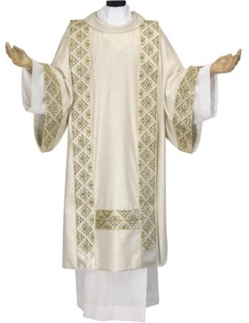 Dalmatic cross lily Pietrobon made of lurex wool and decorated with lurex silk braid. Suitable for solemn celebrations. Made in Italy tailored packaging