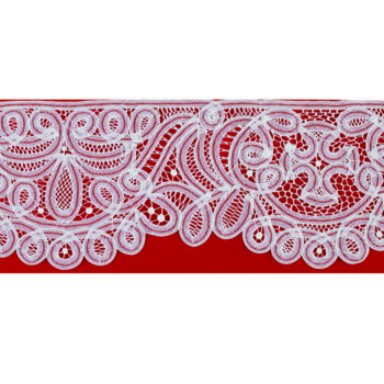 Bordo "Belgio" Maranatha Lab in tessuto lino decorato con pizzo rinascimentale interamente realizzato a mano.