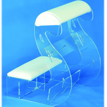 Modern plexiglass kneeling machine with curved profiles and white leather padding