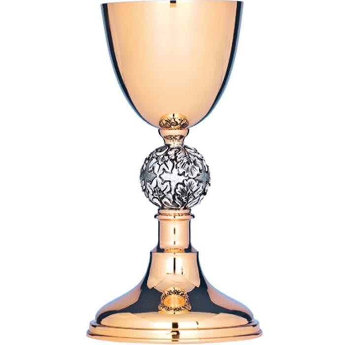 Calice in argento "San Giovanni" in argento dorato con impugnatura in finitura argento cesellata a mano