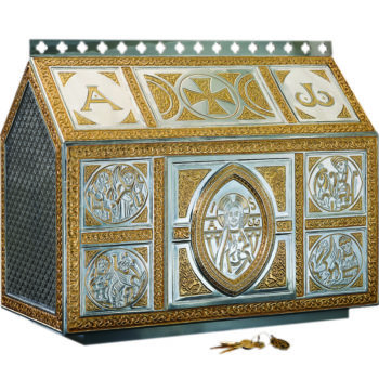 Tassilo Tabernacle in two-tone brass in Celtic style finely worked with a filigree and internally decorated and finished with a 24 carat gold bath.
