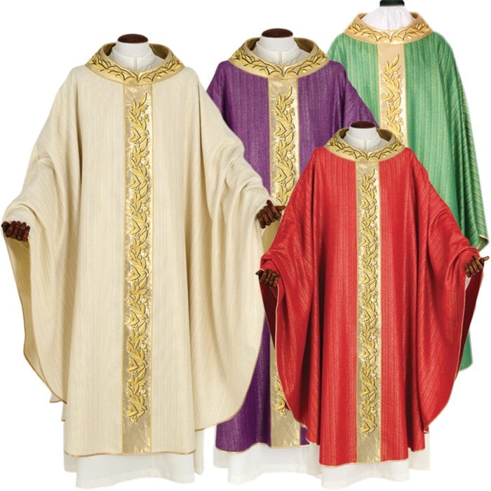 Maranatha Lab "olive" chasuble made of viscose wool with a classic cut embellished with a lurex silk stole embroidered in gold with floral motifs